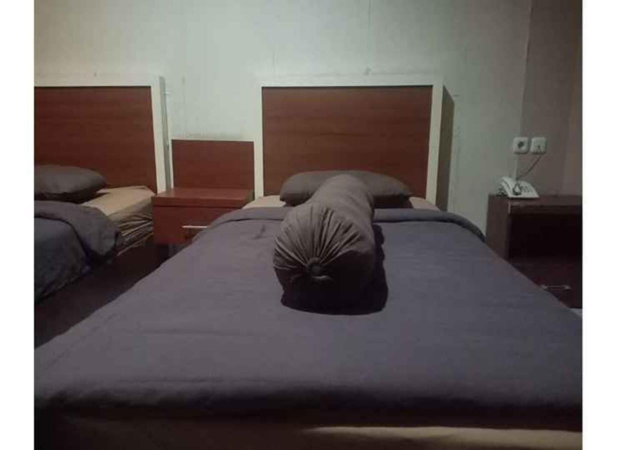 Happy Inn Hotel Puunggolaka Esterno foto